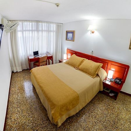 Hotel Villavicencio Plaza Dış mekan fotoğraf