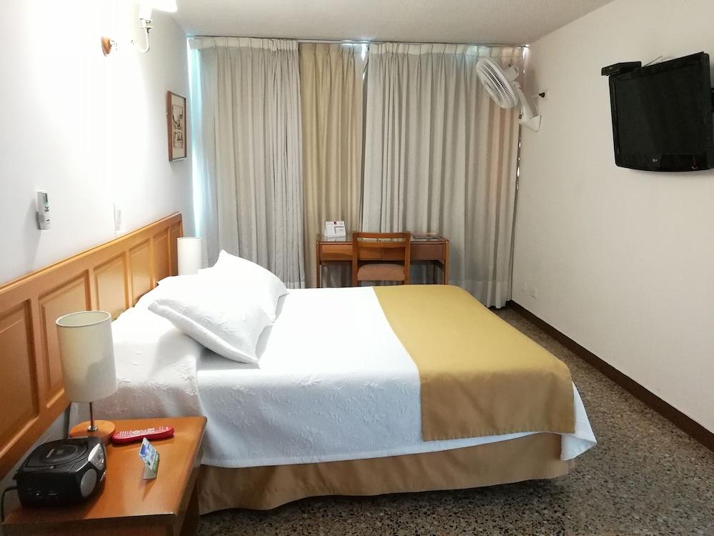 Hotel Villavicencio Plaza Dış mekan fotoğraf