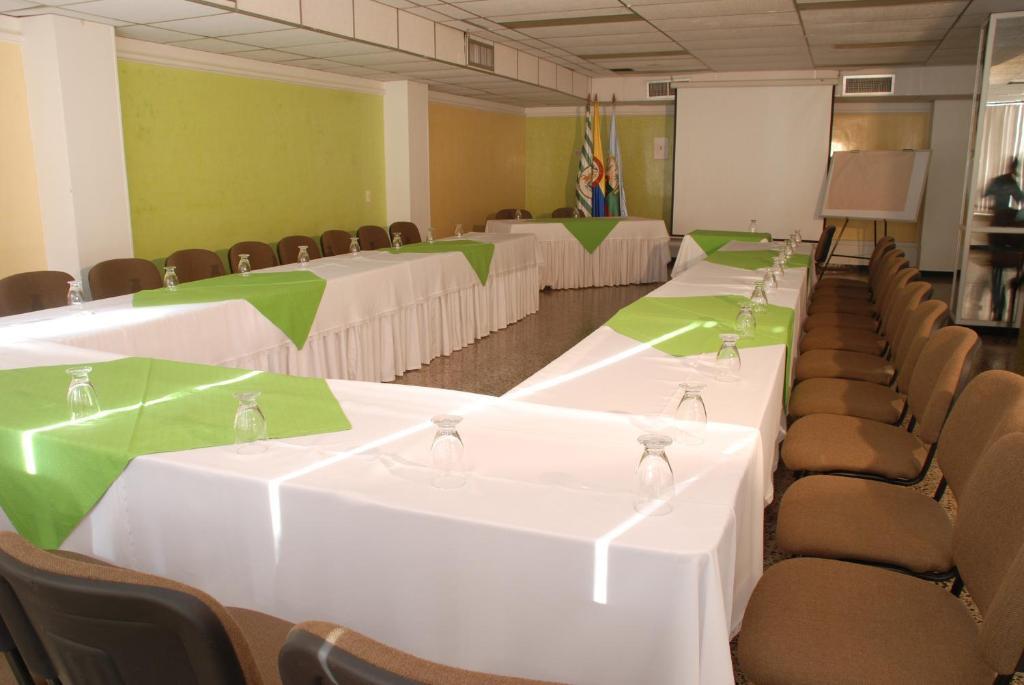 Hotel Villavicencio Plaza Dış mekan fotoğraf