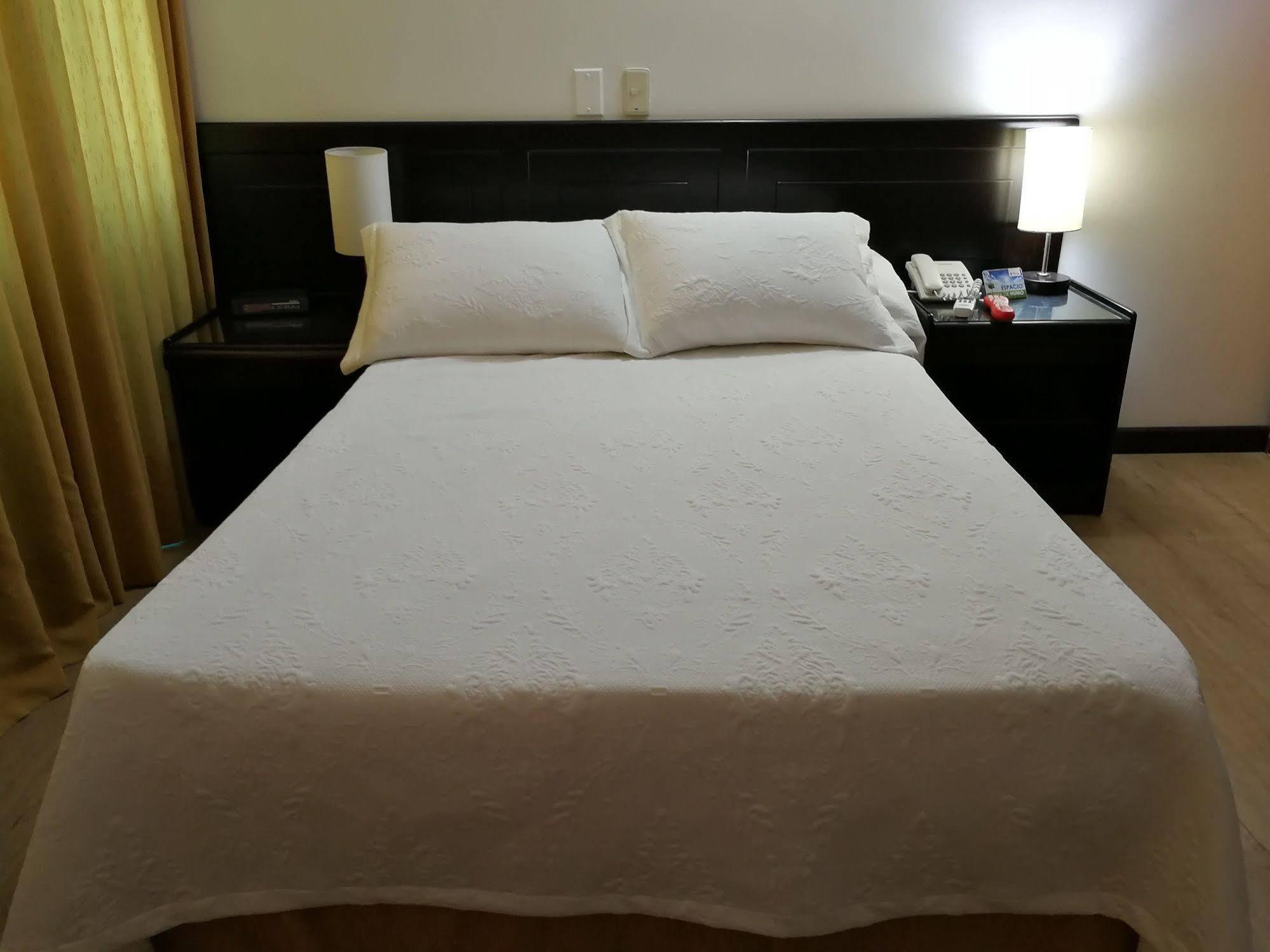 Hotel Villavicencio Plaza Dış mekan fotoğraf